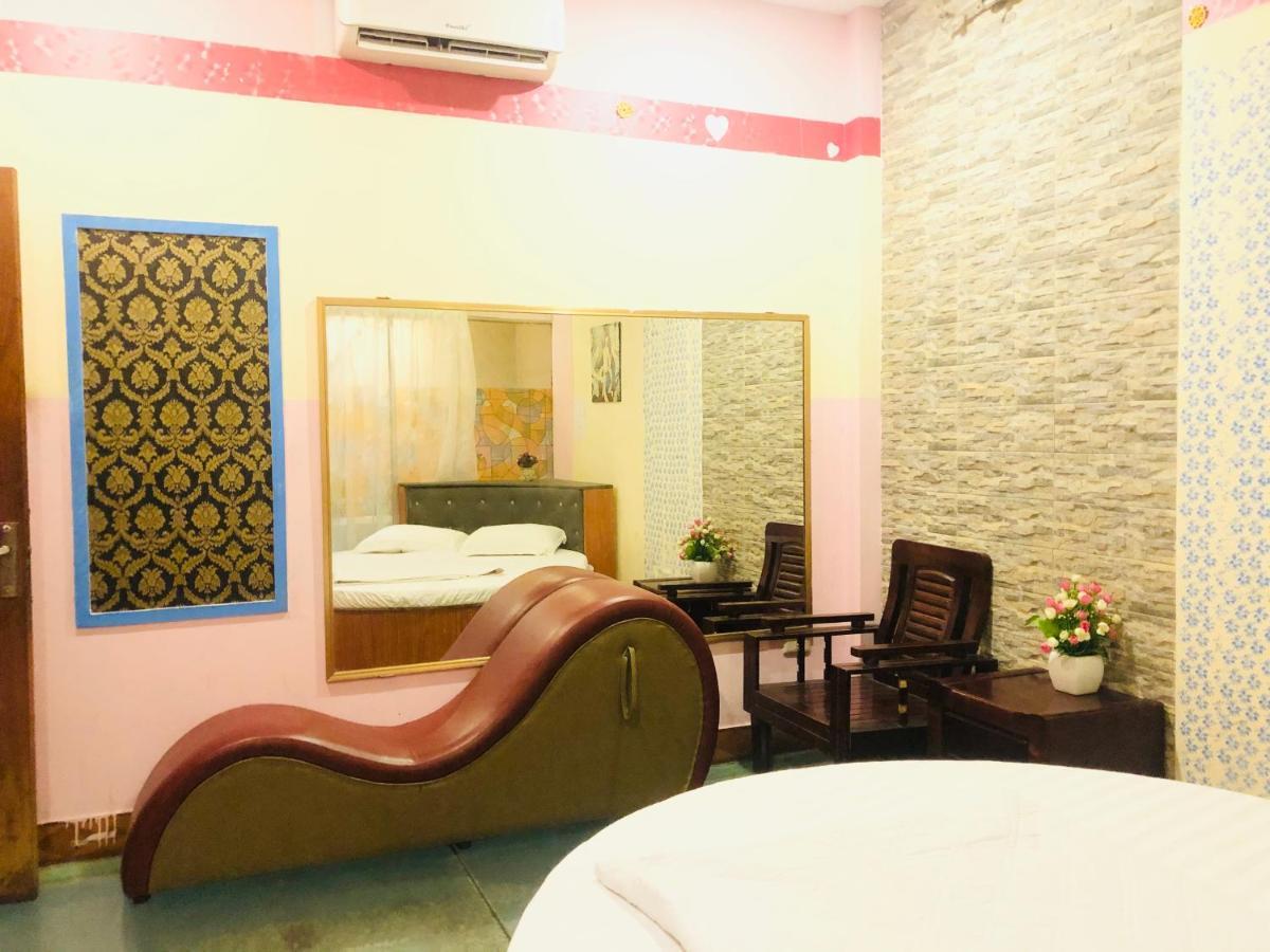 OYO 1119 Sac Mau Motel Hanoi Bagian luar foto